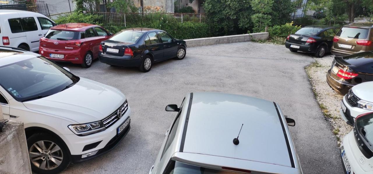 Bungalow 3 With 1 Room Saraybosna Dış mekan fotoğraf